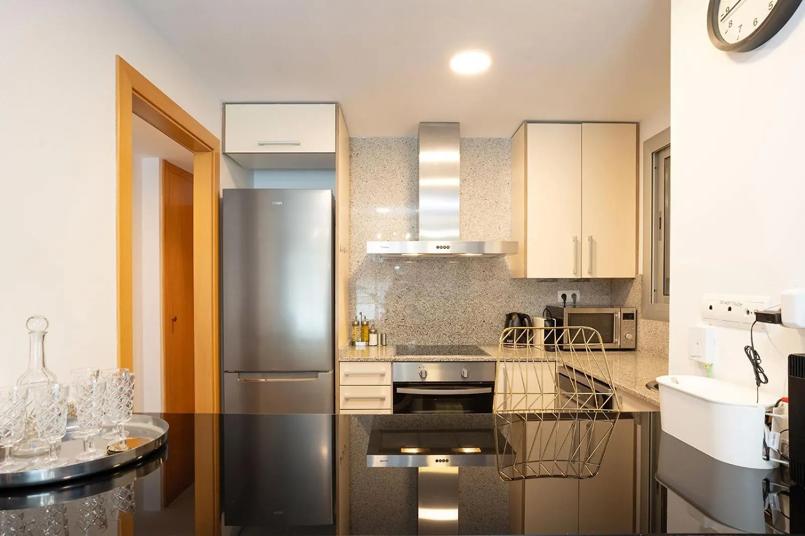 Modern Apartment Near Pl. Espana Barcelona Spain