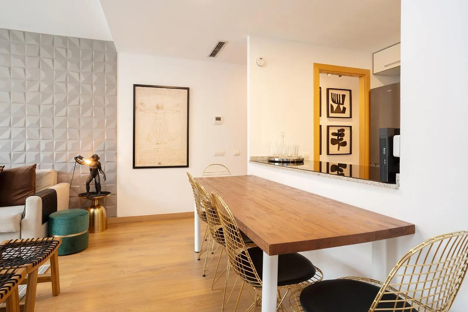 Modern Apartment Near Pl. Espana Barcelona