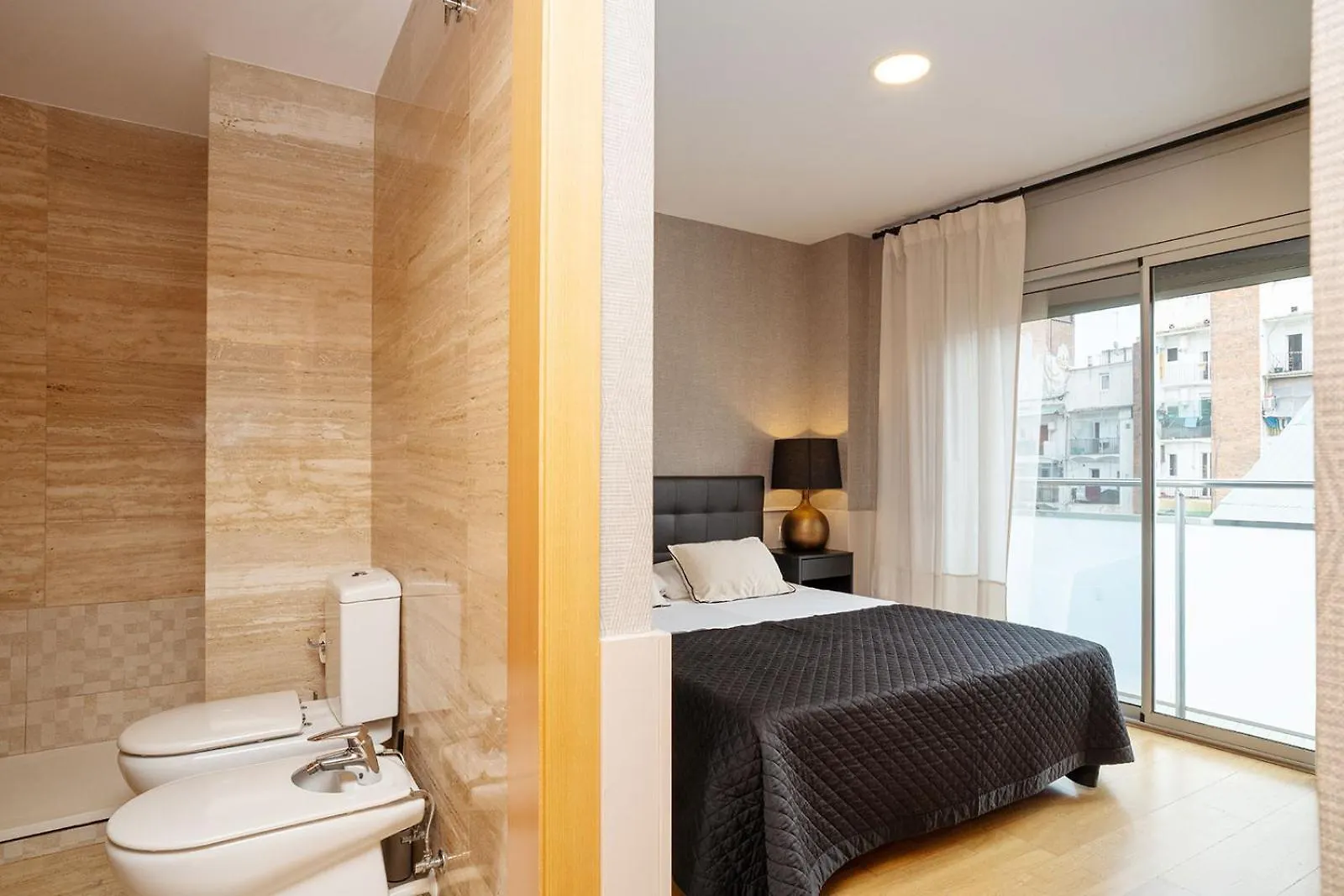 Modern Apartment Near Pl. Espana Barcelona