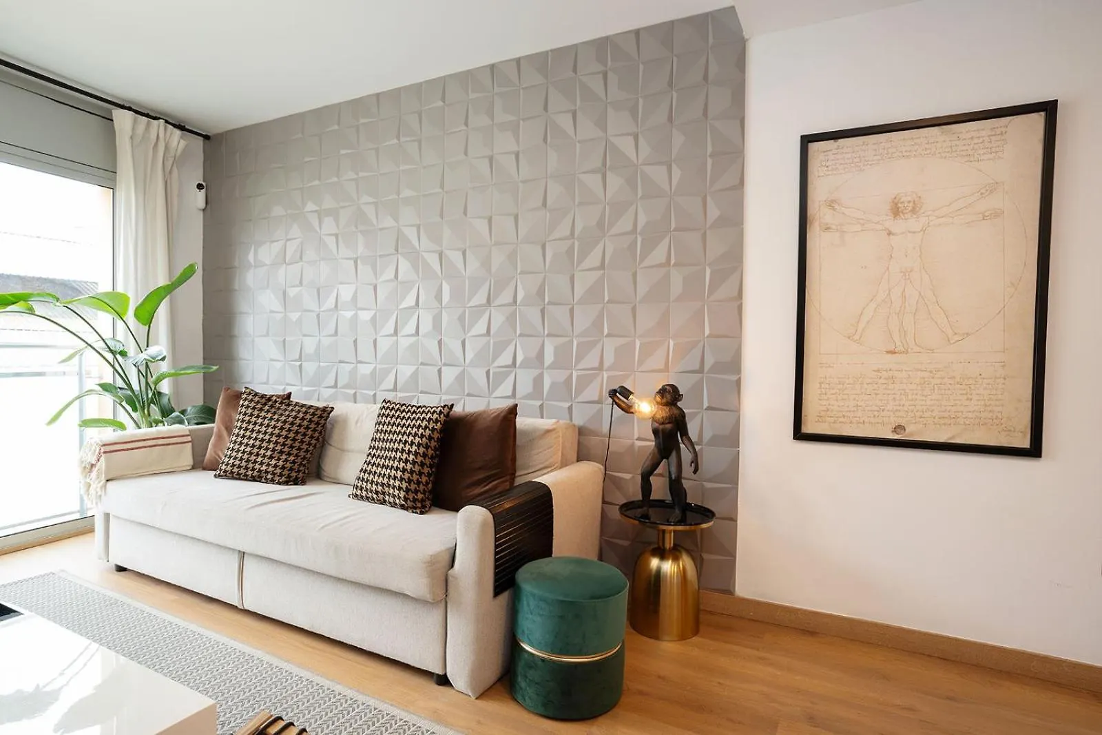 Modern Apartment Near Pl. Espana Barcelona